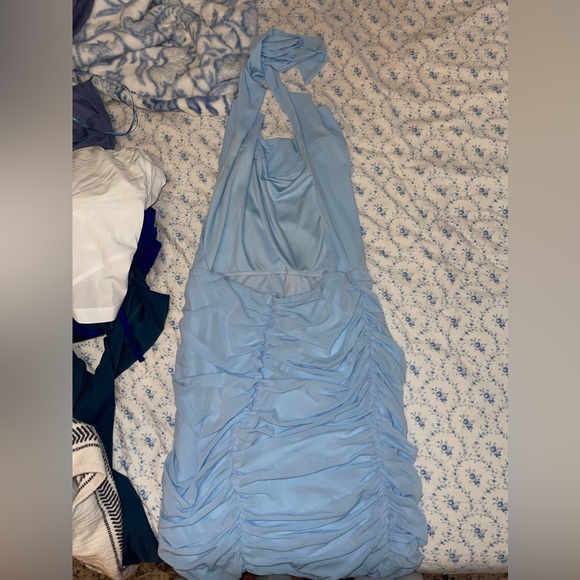 Hello Molly homecoming/prom mini halter dress - Picture 4 of 6